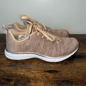 APL rode gold tennis shoes 6.5